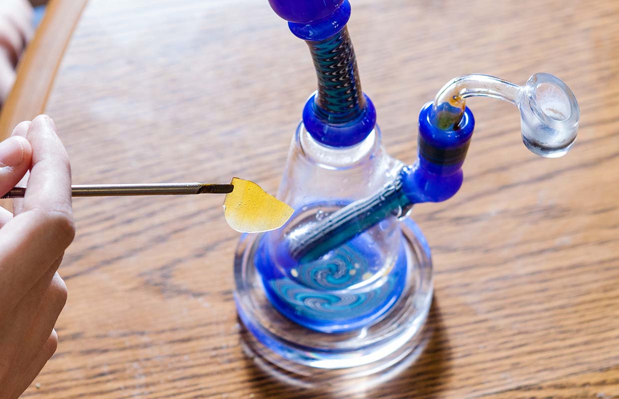 Competitive Dabbing and CBD Cannabis Now Magazine